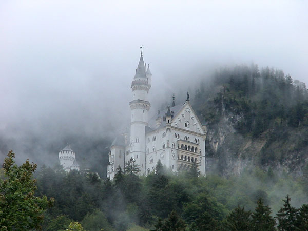 Нойшванштайн – замок мечты короля Людвига Баварского 